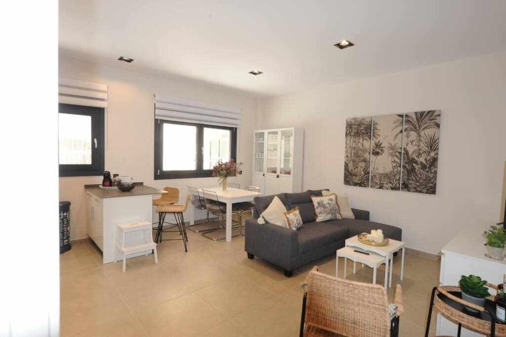 Estupendo Piso Nuevo En Playa Victoria Apartman Cádiz Kültér fotó